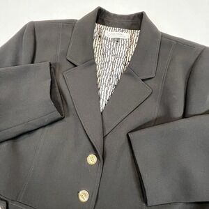Tahari Arthur S. Levine Blazer Womens 18W Black Suit Jacket Structured‎